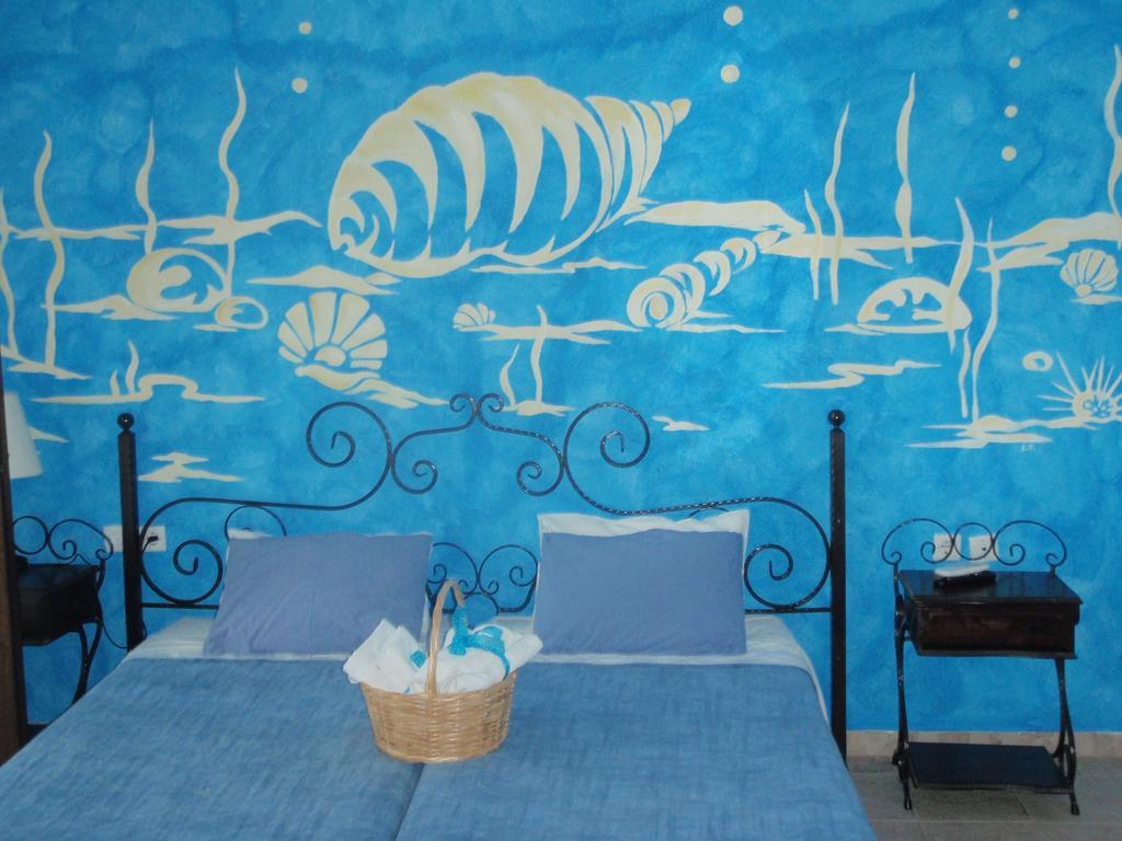 Thalassa Hotel أمولياني الغرفة الصورة
